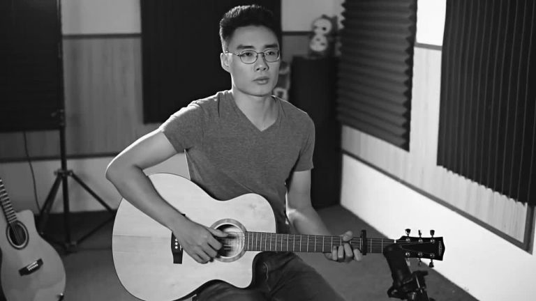 Ai Khóc Nỗi Đau Này (Acoustic Cover) – Minh Mon [Bảo Anh]
