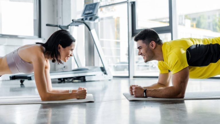 5 bài tập Workout tại nhà đơn giản